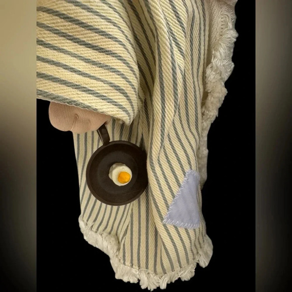 Vintage Precious Moments Mary & Joseph Applause Nativity Dolls Doll Stand GUC - Picture 3 of 15